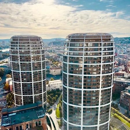 公寓 Sky Park Sunrise Apartment, 2 Bedrooms, Downtown *