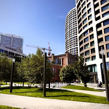 Sky Park Sunrise Apartment, 2 Bedrooms, Downtown *